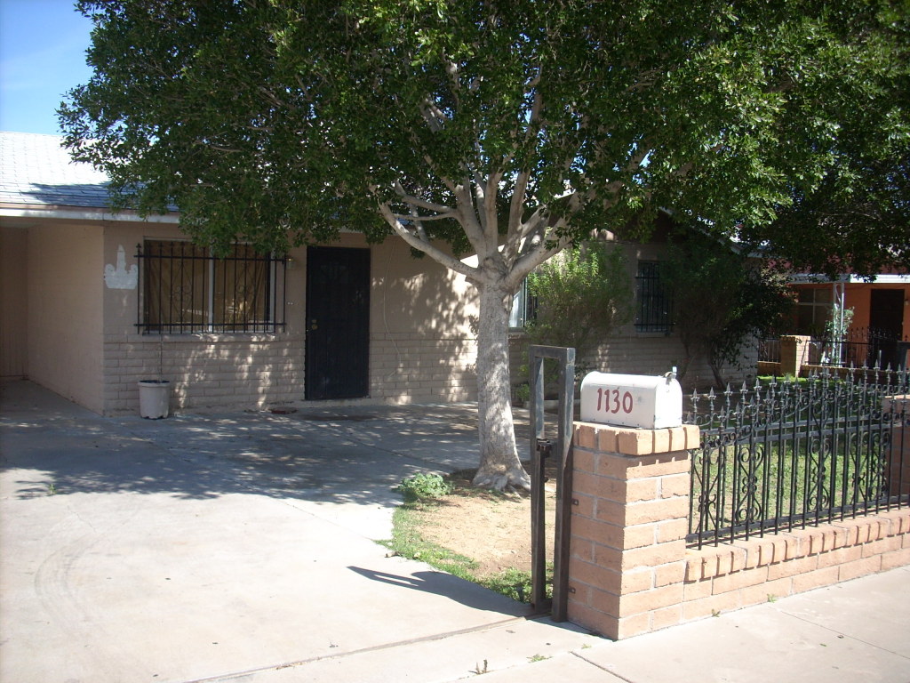 1130 East Ardmore Road Phoenix, AZ 85042 - Photo 1 of 2 FRONT