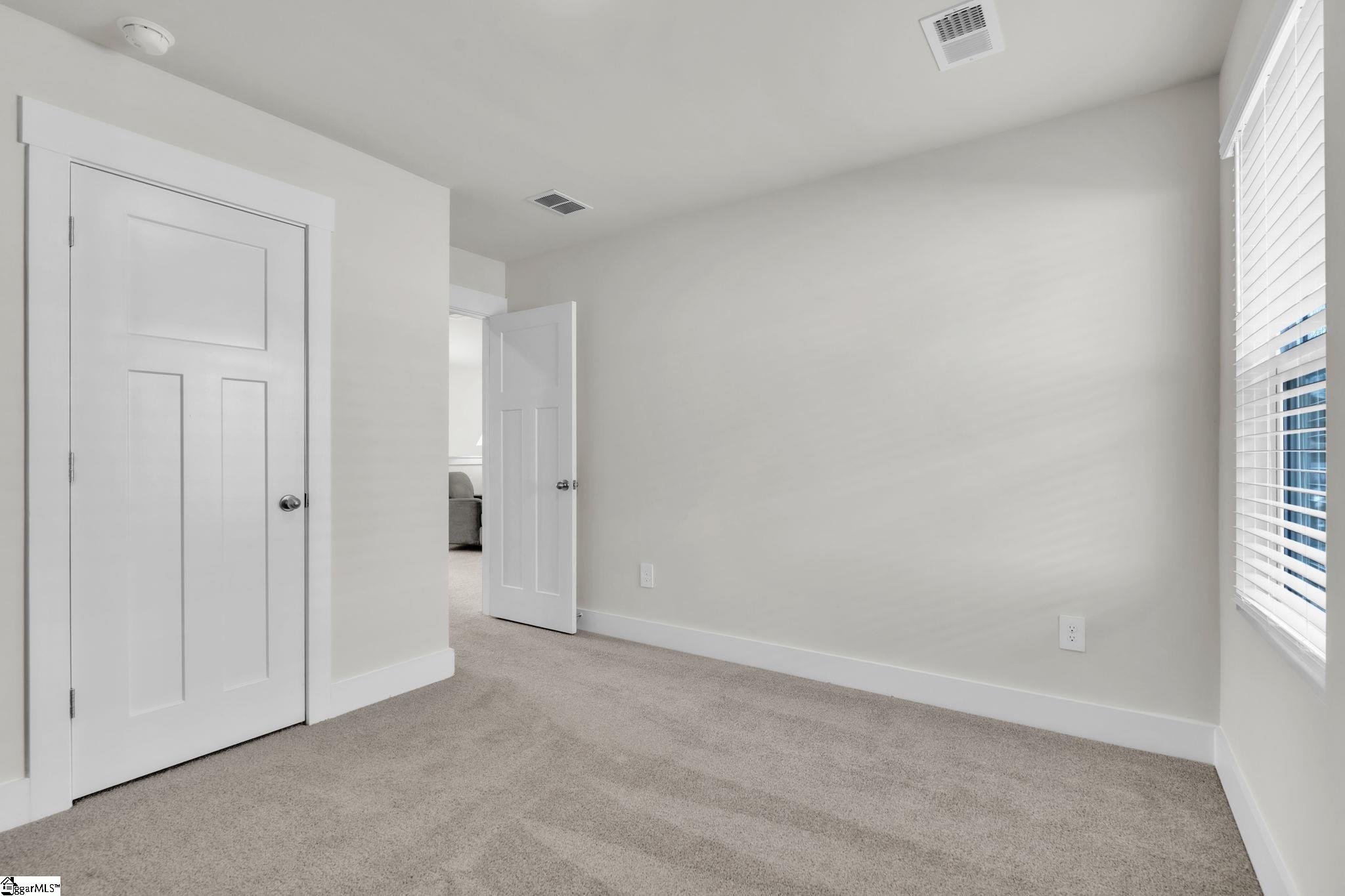 530 Crowder Place Piedmont, SC 29673 - Photo 2 of 42