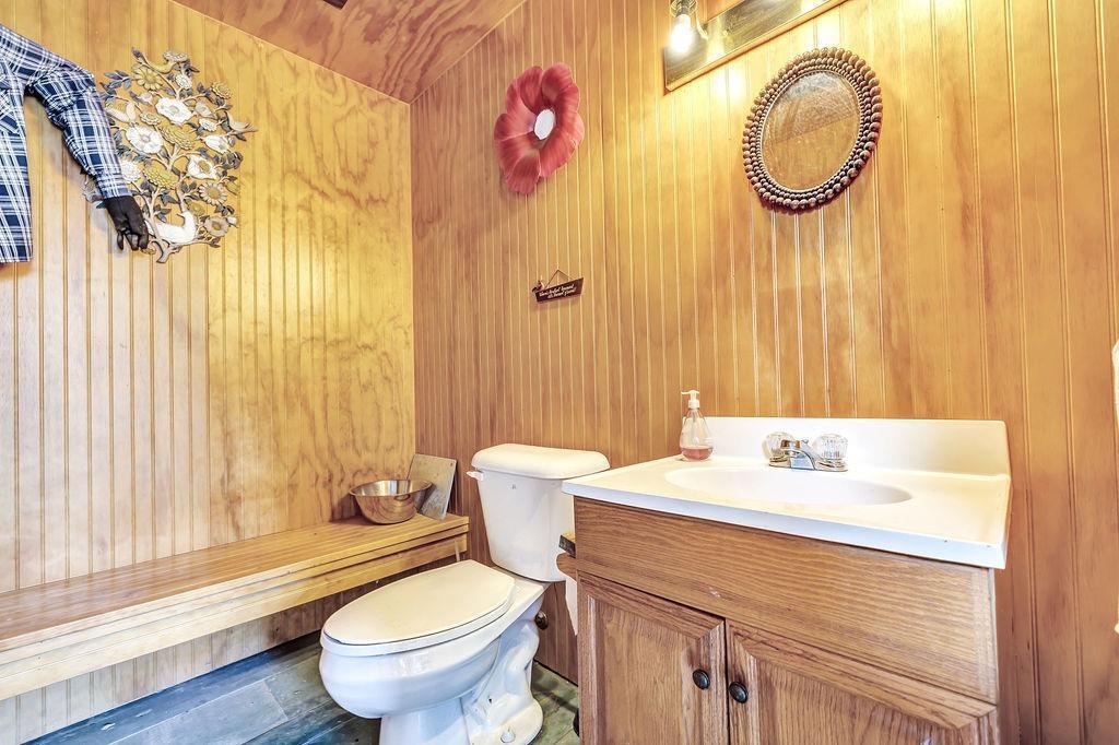 6418 Taylor Road Cincinnati, OH 45248 - Photo 42 of 45