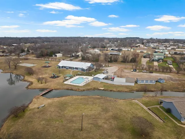 $75,000 | 418 Broken Bow, Quitman, TX 75783