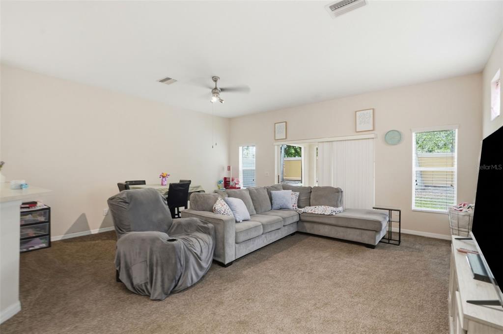 11828 Castine Street New Port Richey, FL 34654 - Photo 6 of 36