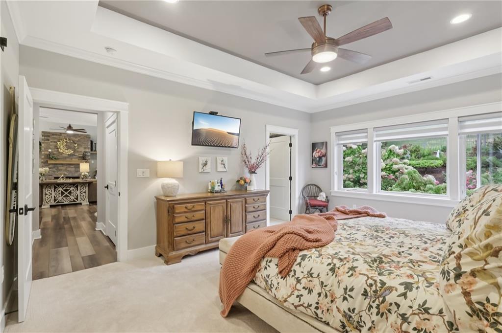 227 Saunders Station Road Trafford, PA 15085 - Photo 18 of 34 Gallery Image 18