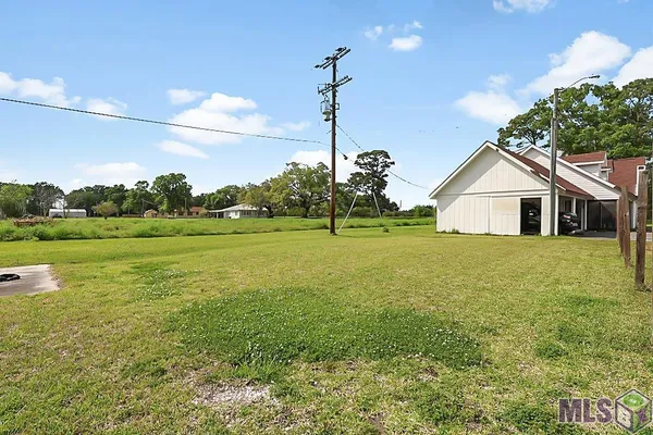 $225,000 | 4361 Bayou Black Drive, Houma, LA 70360