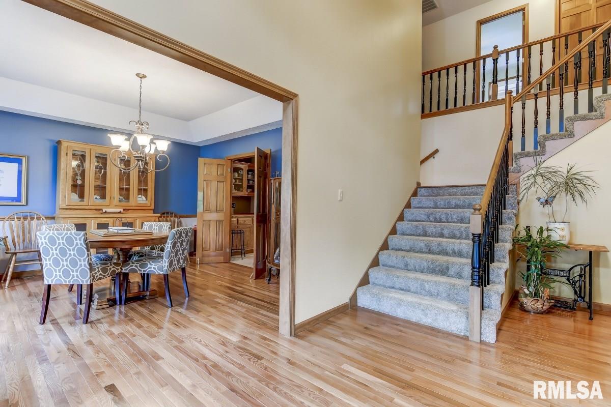 2331 Chesapeake Landing Springfield, IL 62712 - Photo 3 of 50 Gallery Image 3