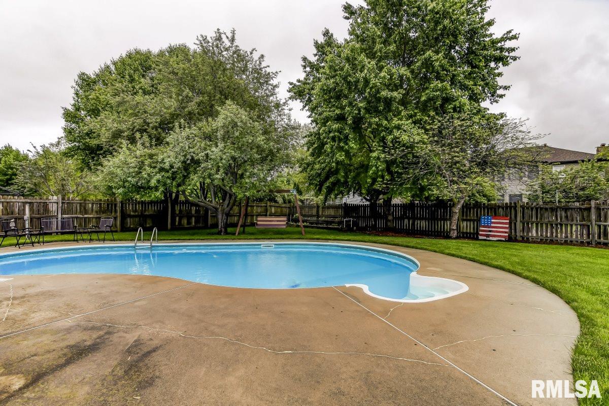 2331 Chesapeake Landing Springfield, IL 62712 - Photo 46 of 50 Gallery Image 46