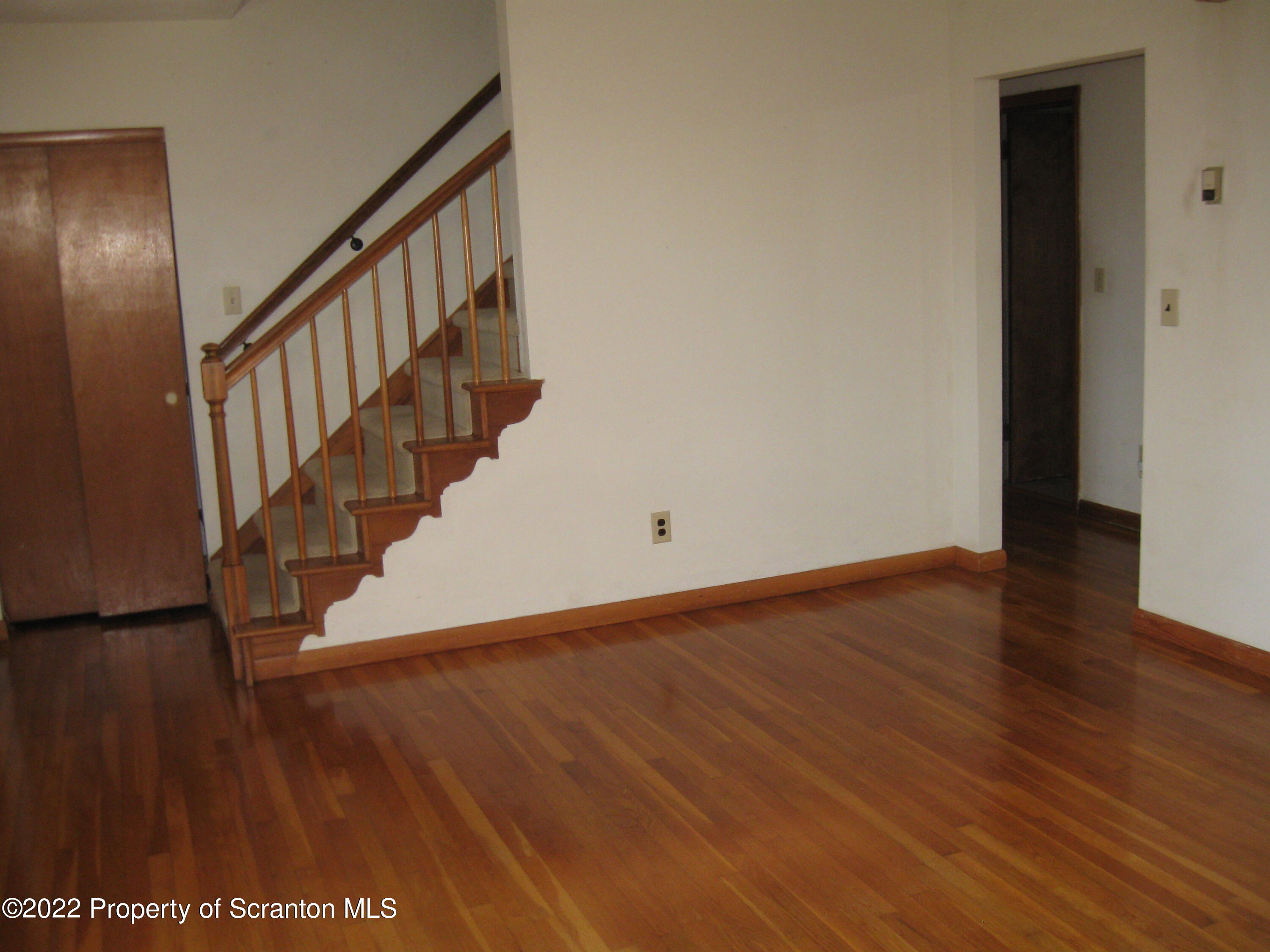 285 Noble Road Clarks Summit, PA 18411 - Photo 6 of 20 Gallery Image 6