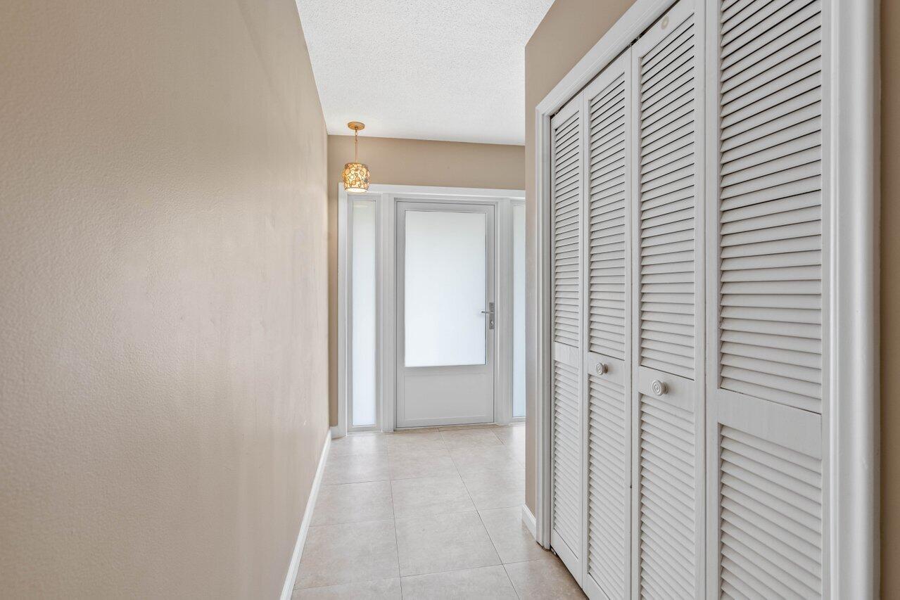 2745 Northeast 4th Way Boca Raton, FL 33431 - Photo 32 of 35 Front hall