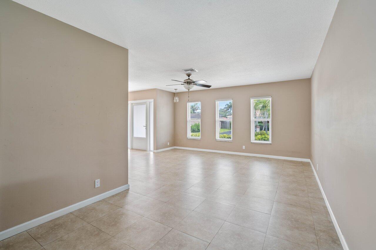 2745 Northeast 4th Way Boca Raton, FL 33431 - Photo 8 of 35 Dining room