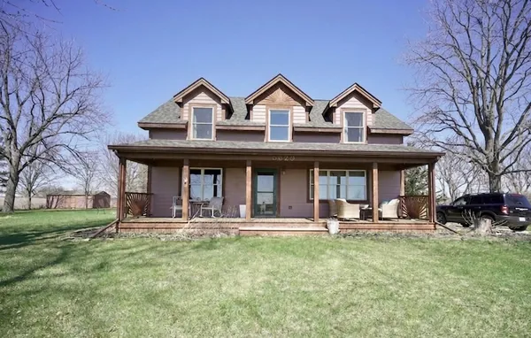 $324,900 | 5629 Favor Road, Rockton, IL 61072