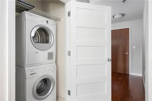 $519,000 | 200 Exchange Street, Unit 414, Providence, RI 02903