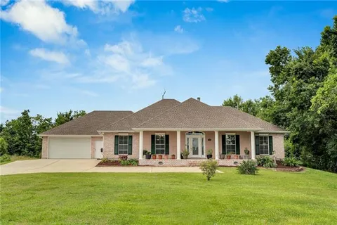 $375,000 | 5138 Orleans Way, Marrero, LA 70072