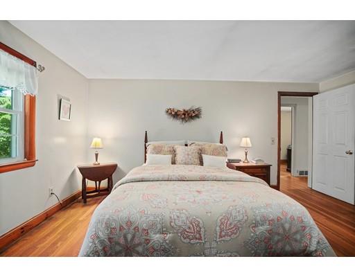 10 Williams Road North Reading, MA 01864 - Photo 8 of 32 Gallery Image 8