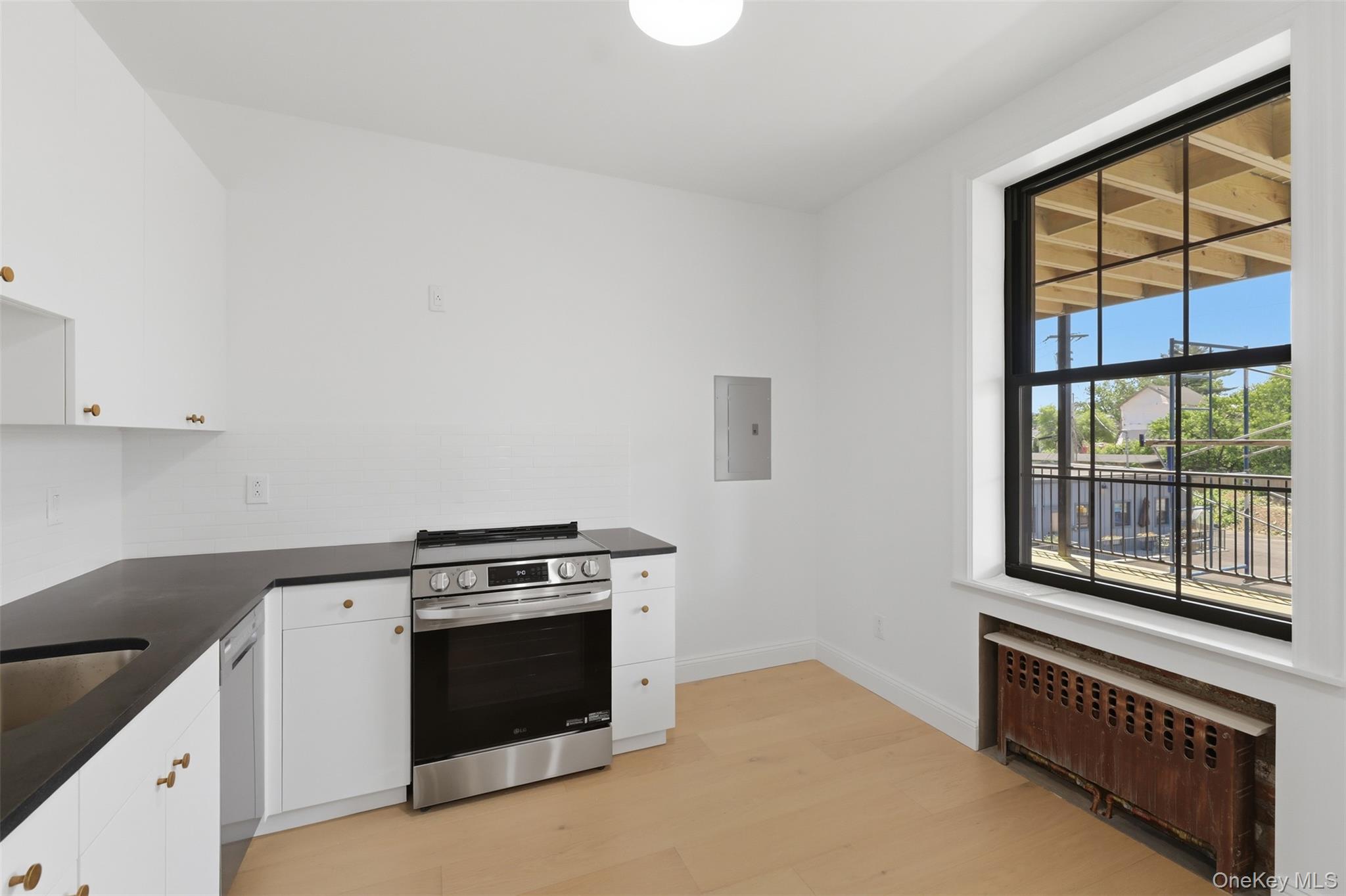 201 Main Street, Unit 2 Beacon, NY 12508 - Photo 13 of 24