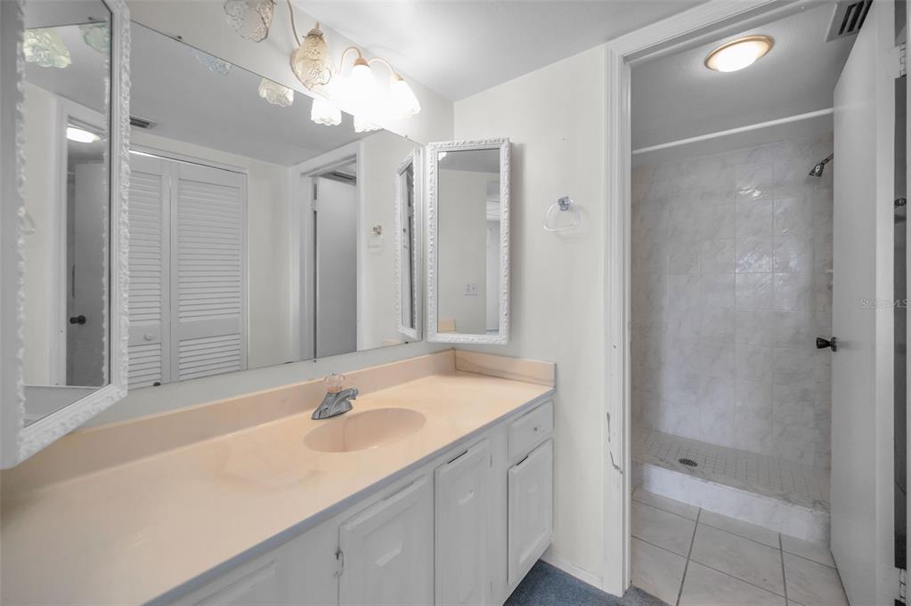 9700 Starkey Road, Unit 228 Seminole, FL 33777 - Photo 22 of 49