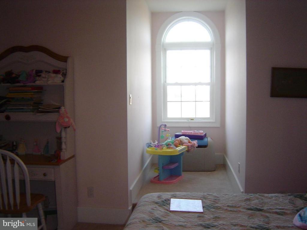 114 Mine Road Lebanon, PA 17042 - Photo 8 of 14 Gallery Image 8