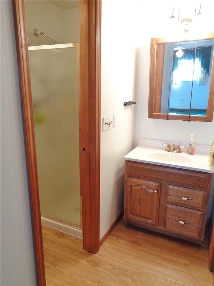 10923 Hackett Road Freeland, MI 48623 - Photo 21 of 35