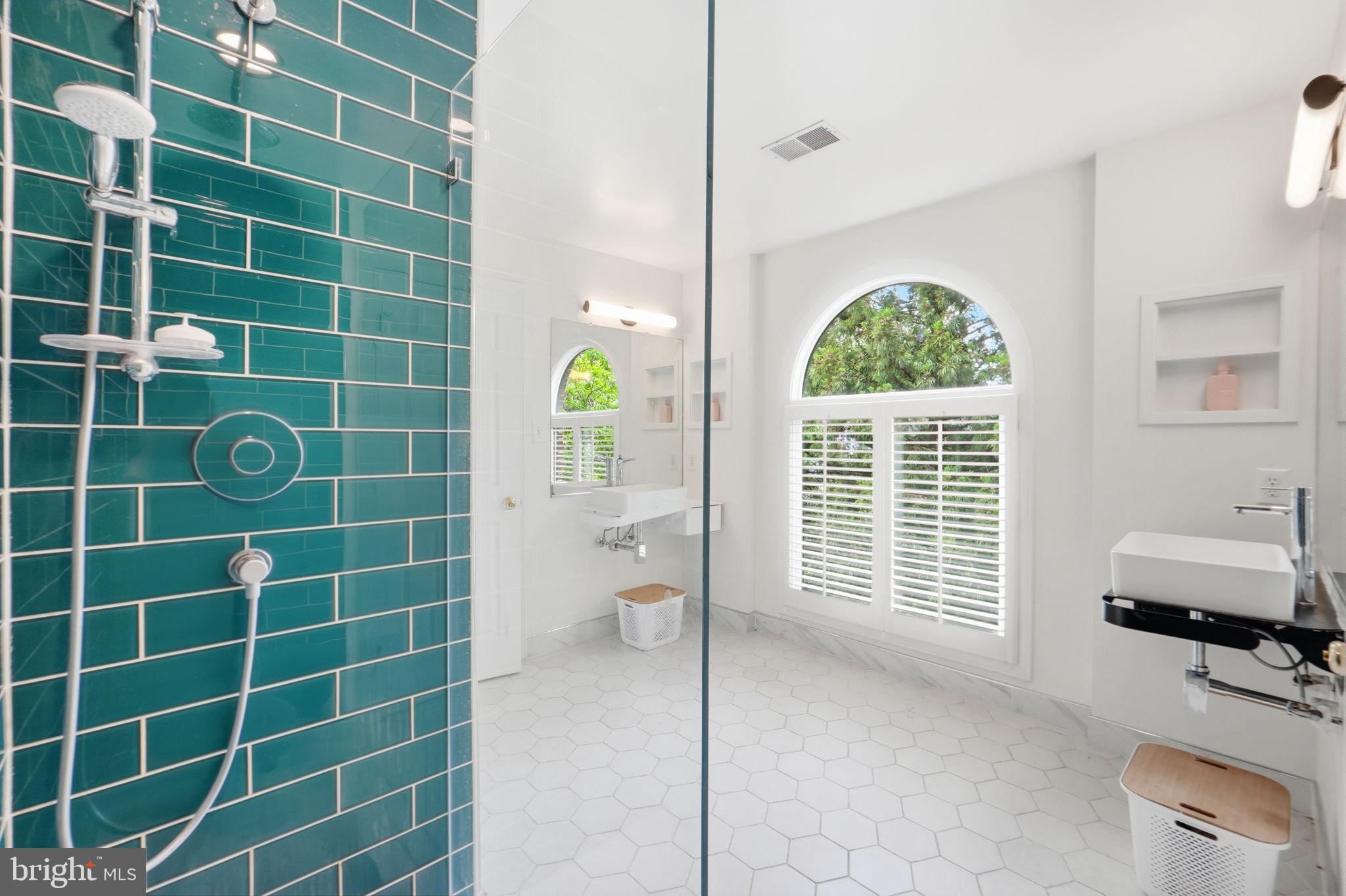 2235 Military Road Arlington, VA 22207 - Photo 62 of 83