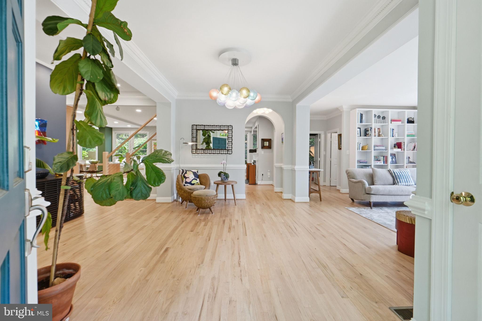 2235 Military Road Arlington, VA 22207 - Photo 8 of 83