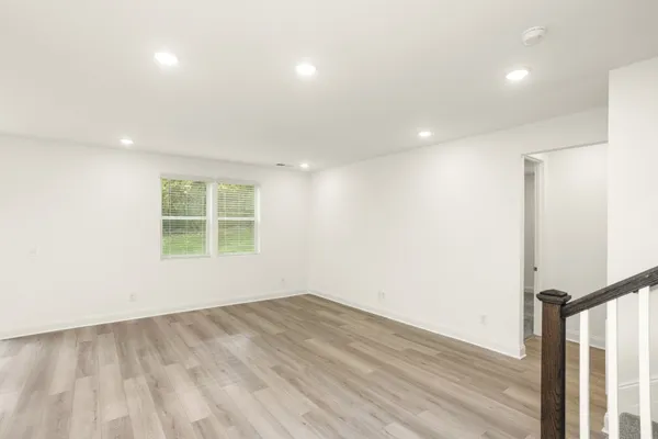 $488,506 | 1553 Oak Springs Drive, Columbia, TN 38401