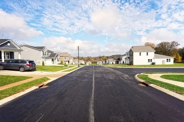 $488,506 | 1553 Oak Springs Drive, Columbia, TN 38401