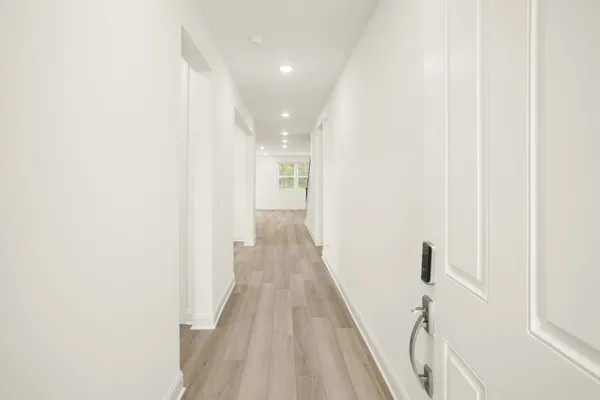 $488,506 | 1553 Oak Springs Drive, Columbia, TN 38401