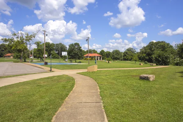 $488,506 | 1553 Oak Springs Drive, Columbia, TN 38401
