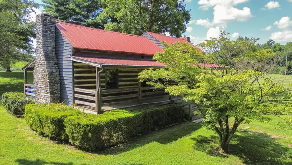 $488,506 | 1553 Oak Springs Drive, Columbia, TN 38401