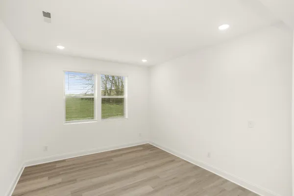 $488,506 | 1553 Oak Springs Drive, Columbia, TN 38401