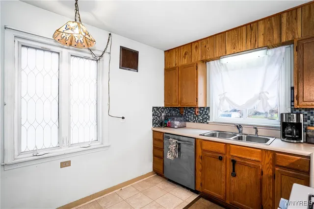 $169,900 | 33 Aldrich Street, Persia, NY 14070