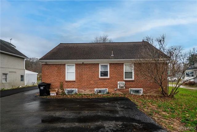 $169,900 | 33 Aldrich Street, Persia, NY 14070