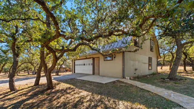 $1,075,000 | 4708 Ammann Road, Bulverde, TX 78163