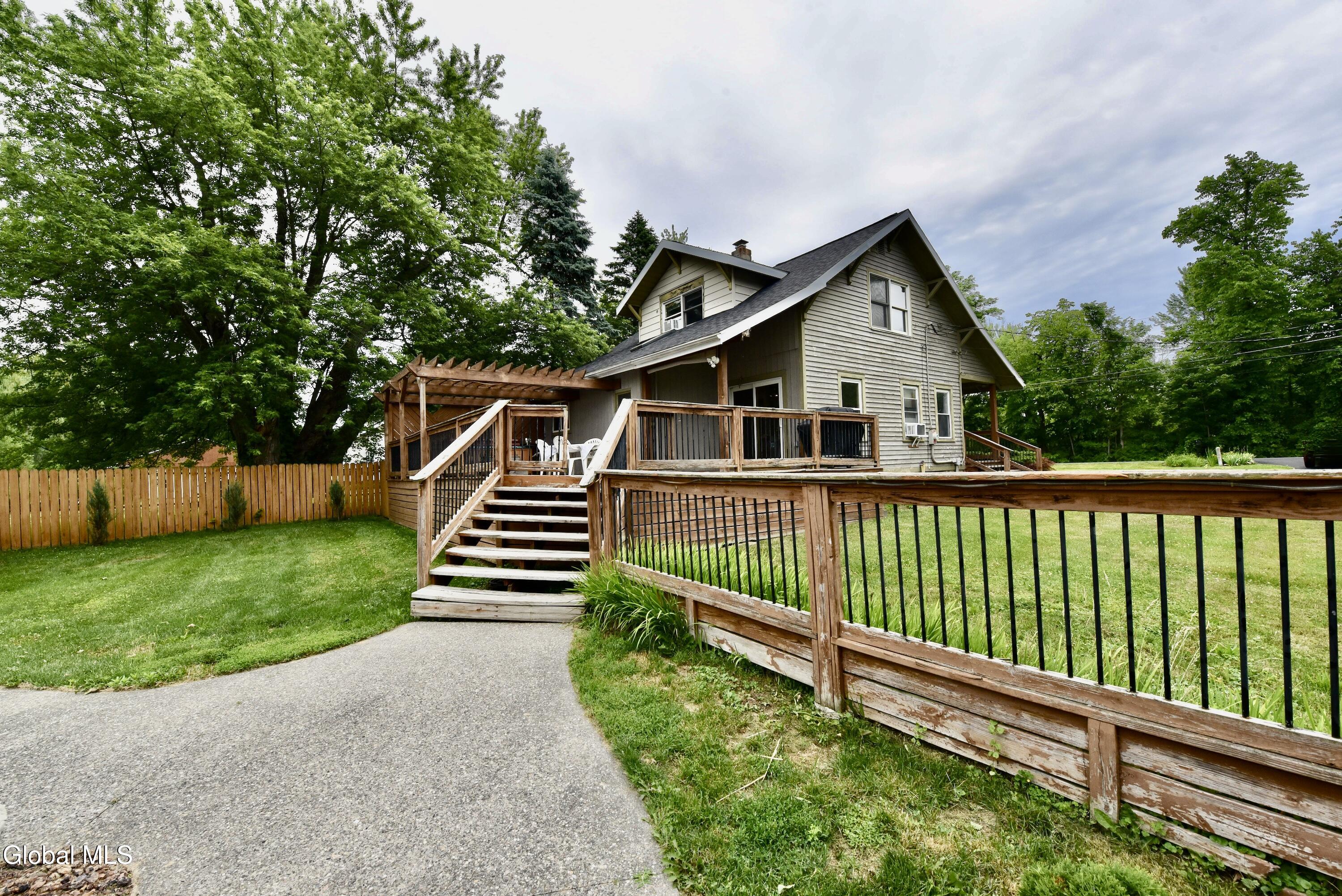 87 Lasher Road Bethlehem, NY 12158 - Photo 42 of 52 45