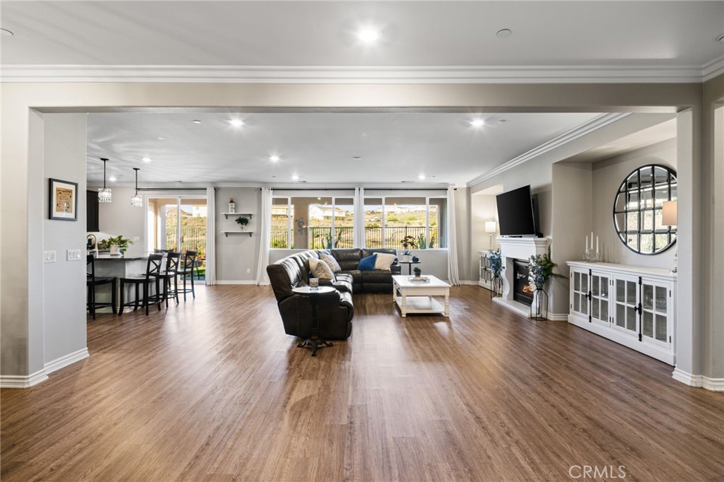 13524 Carista Boulevard Riverside, CA 92503 - Photo 16 of 68 Gallery Image 16