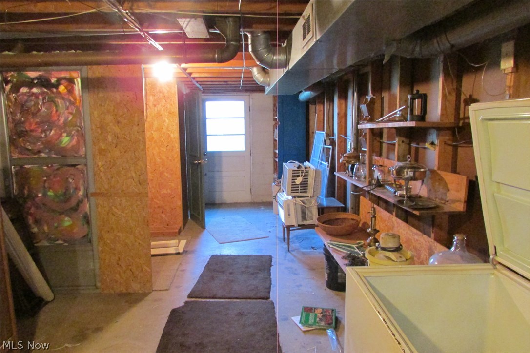 12598 Claridon Troy Road Chardon, OH 44024 - Photo 13 of 19 Gallery Image 13