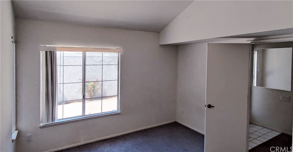 31586 Paseo De Las Olas Temecula, CA 92592 - Photo 12 of 14 a view of an empty room with a window