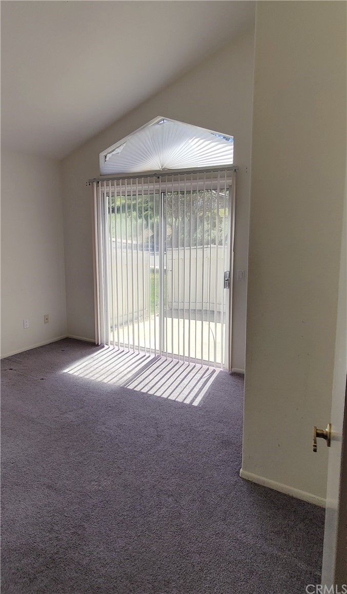 31586 Paseo De Las Olas Temecula, CA 92592 - Photo 13 of 14 a view of an empty room with a window