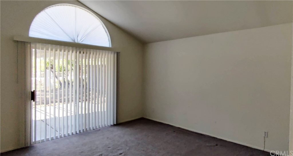 31586 Paseo De Las Olas Temecula, CA 92592 - Photo 8 of 14 an empty room with a window