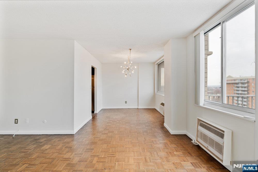 160 Overlook Avenue, Unit 20D Hackensack, NJ 07601 - Photo 4 of 22 a view of an empty room with a window