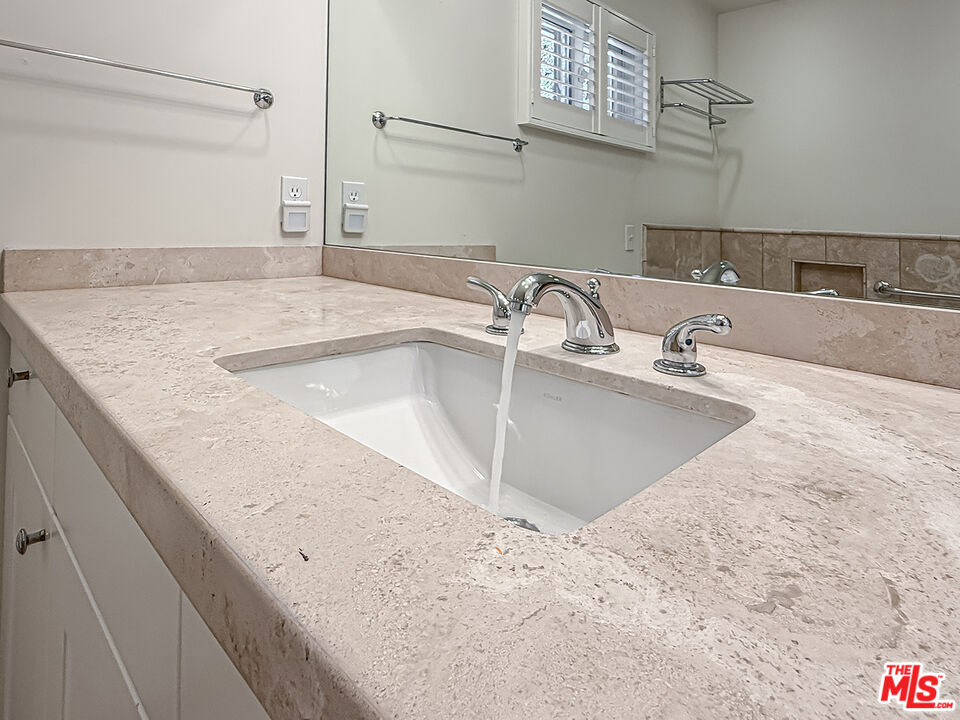 2123 Sycamore Canyon Road Santa Barbara, CA 93108 - Photo 45 of 72