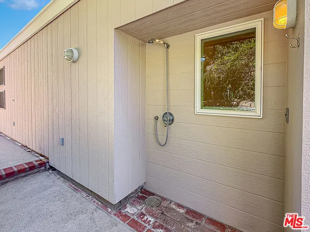 $3,199,000 | 2123 Sycamore Canyon Road, Santa Barbara, CA 93108