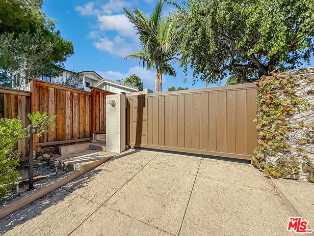 $3,199,000 | 2123 Sycamore Canyon Road, Santa Barbara, CA 93108