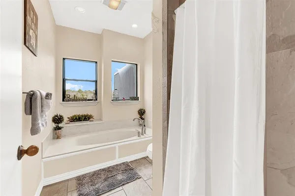 $475,000 | 129 Greenway Bend, Pottsboro, TX 75076