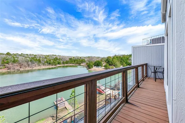 $475,000 | 129 Greenway Bend, Pottsboro, TX 75076