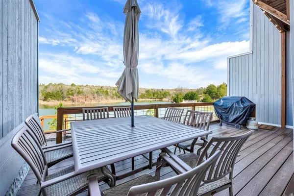 $475,000 | 129 Greenway Bend, Pottsboro, TX 75076