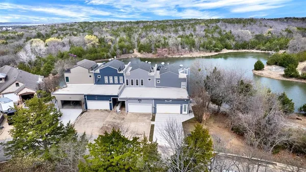 $475,000 | 129 Greenway Bend, Pottsboro, TX 75076