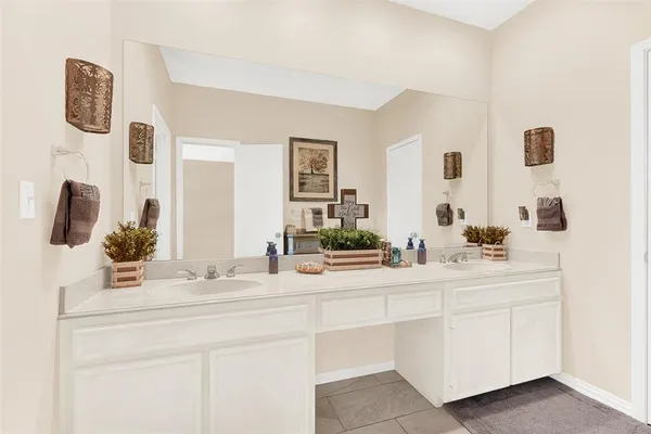 $475,000 | 129 Greenway Bend, Pottsboro, TX 75076