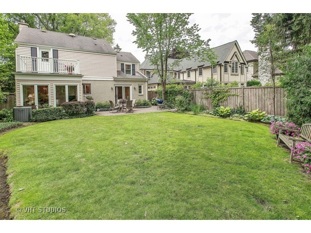 1020 Pontiac Road Wilmette, IL 60091 - Photo 15 of 18 Gallery Image 15