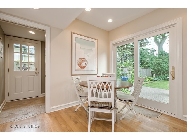 1020 Pontiac Road Wilmette, IL 60091 - Photo 5 of 18 Gallery Image 5