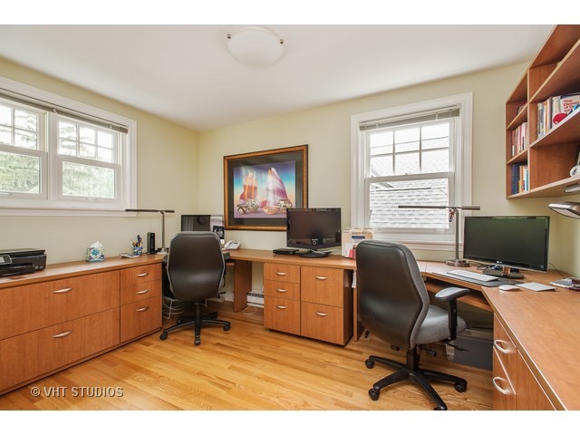 1020 Pontiac Road Wilmette, IL 60091 - Photo 8 of 18 Gallery Image 8