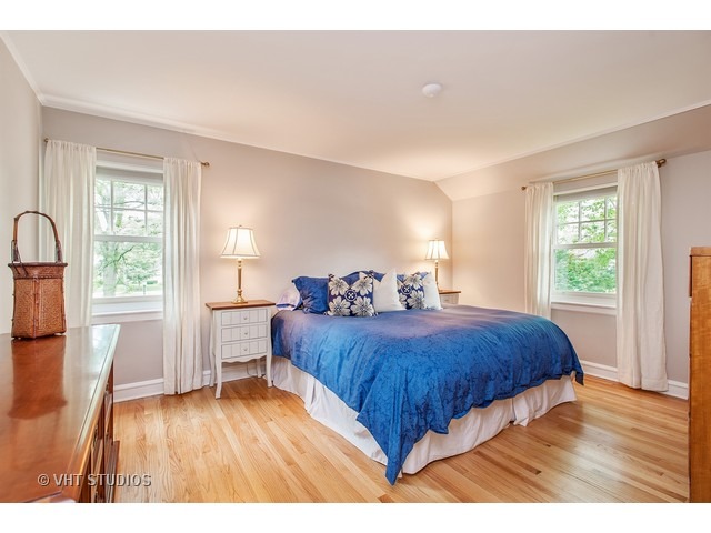 1020 Pontiac Road Wilmette, IL 60091 - Photo 9 of 18 Gallery Image 9